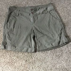 DKNY shorts, size 10